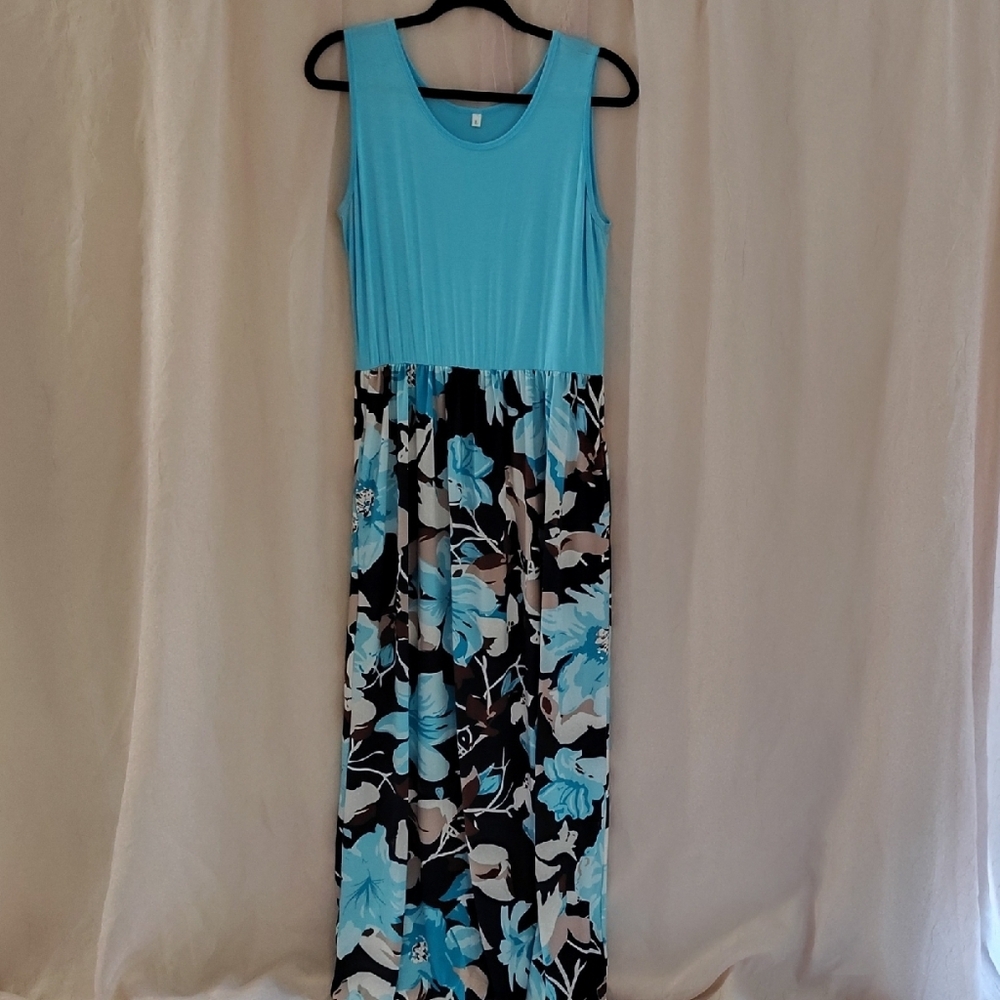 Floral Sleeveless Maxi Dress - Blue and Black